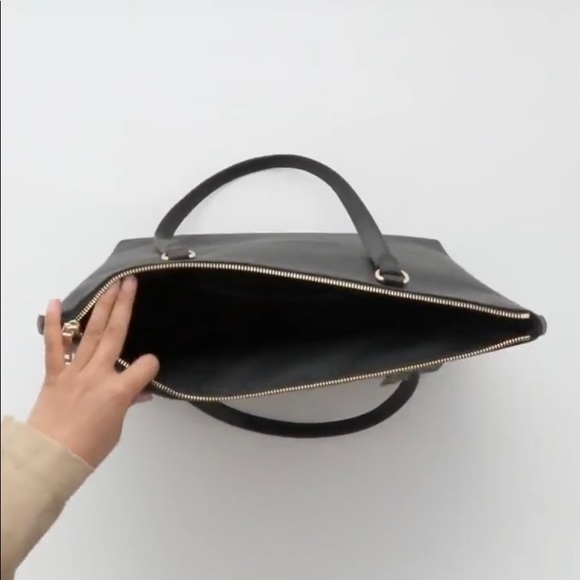 MICHAEL KORS Charlotte Large Leather Top-Zip Tote - Picture 7 of 15